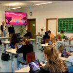 Schüler vor ipad